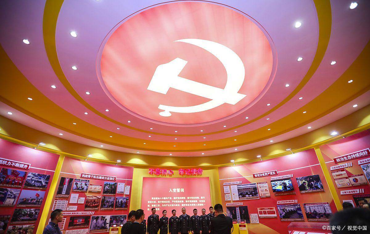 【团结奋进】CT-BOX328EA广告播放盒：党建宣传的得力助手