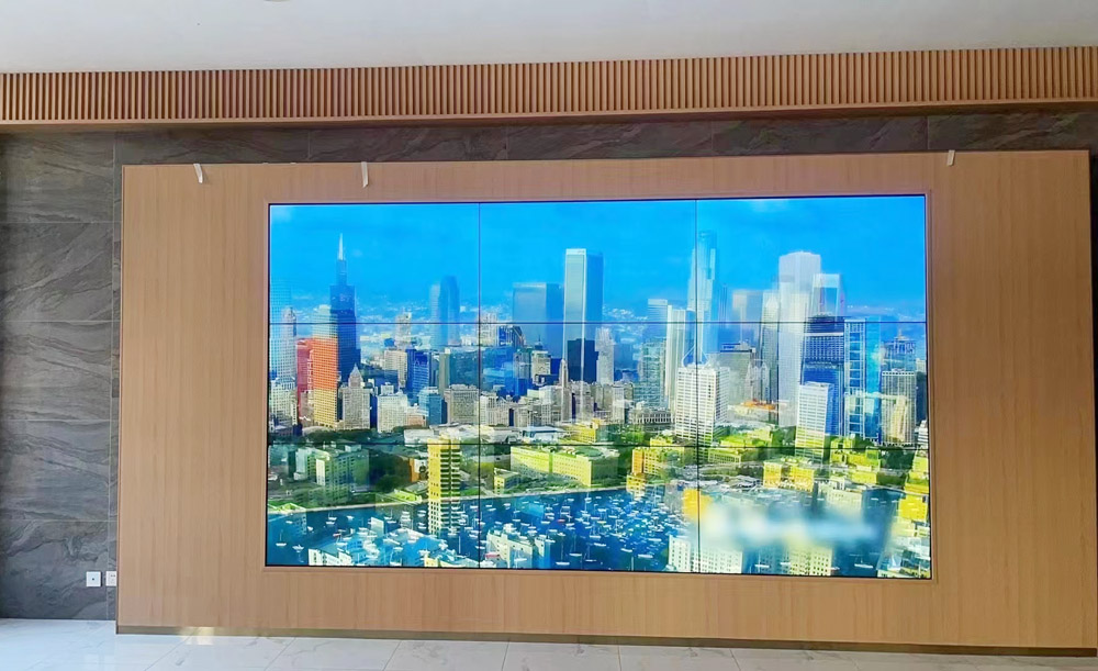 触拓55寸京东方液晶拼接屏打造震撼视觉体验